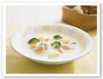 健康やくぜんだしの素はクリームシチューにも合います